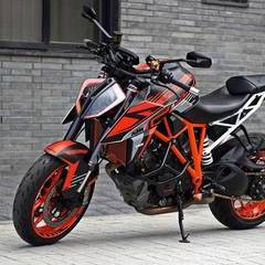 [판매완료]2017년 KTM 슈퍼듀크1290R   II 중고 오토바이매입 248게러지